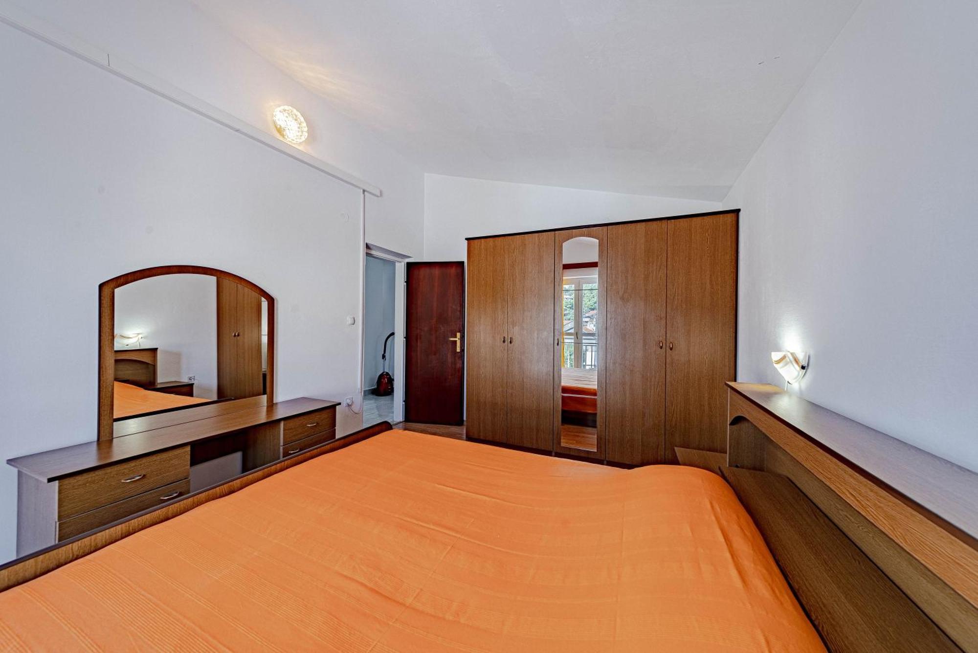 Apartments Kuzma Смоквица Экстерьер фото