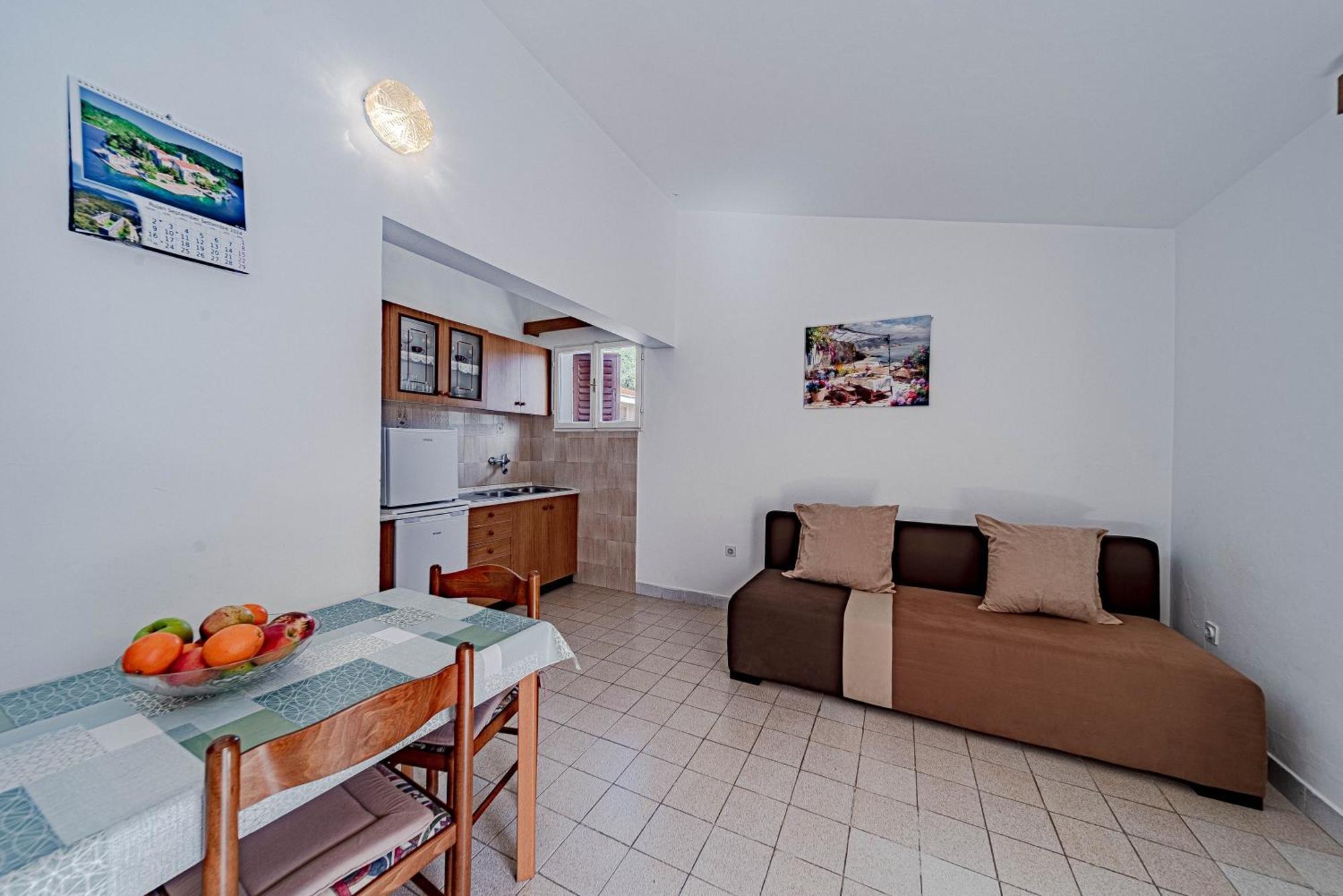Apartments Kuzma Смоквица Экстерьер фото