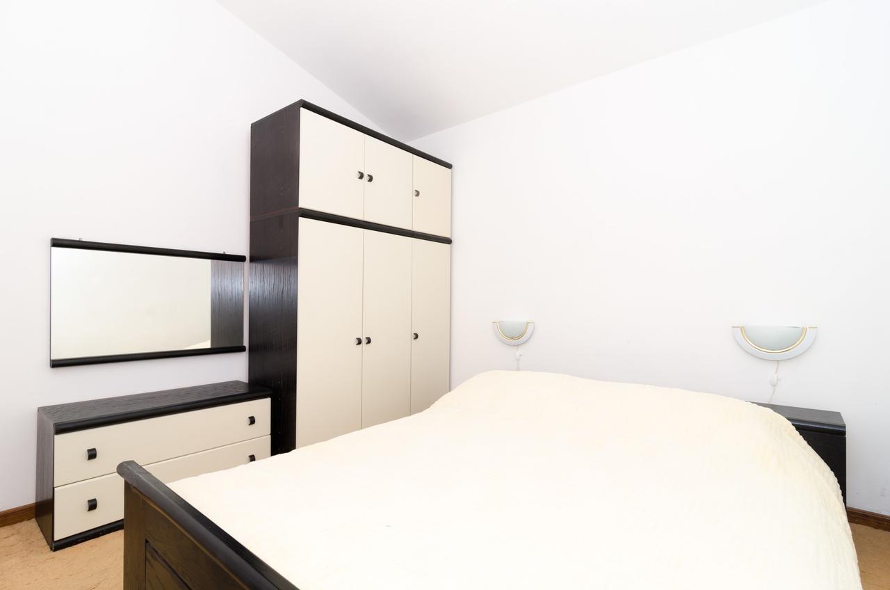 Apartments Kuzma Смоквица Экстерьер фото